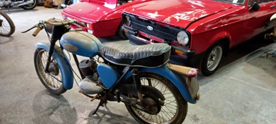 Lot 327 - CIRCA 1962 BSA SUPER BANTAM