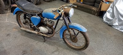 Lot 327 - CIRCA 1962 BSA SUPER BANTAM