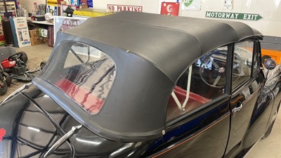 Lot 394 - 1969 MORRIS MINOR 1000 CONVERTIBLE