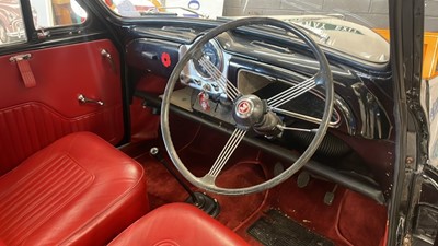 Lot 394 - 1969 MORRIS MINOR 1000 CONVERTIBLE