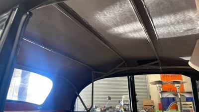 Lot 394 - 1969 MORRIS MINOR 1000 CONVERTIBLE
