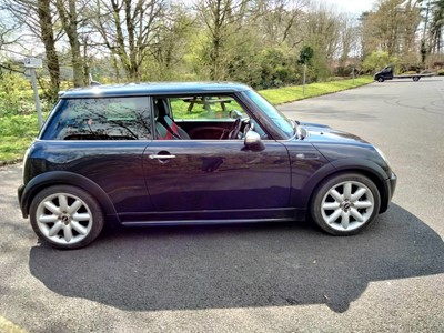 Lot 512 - 2005 MINI ONE