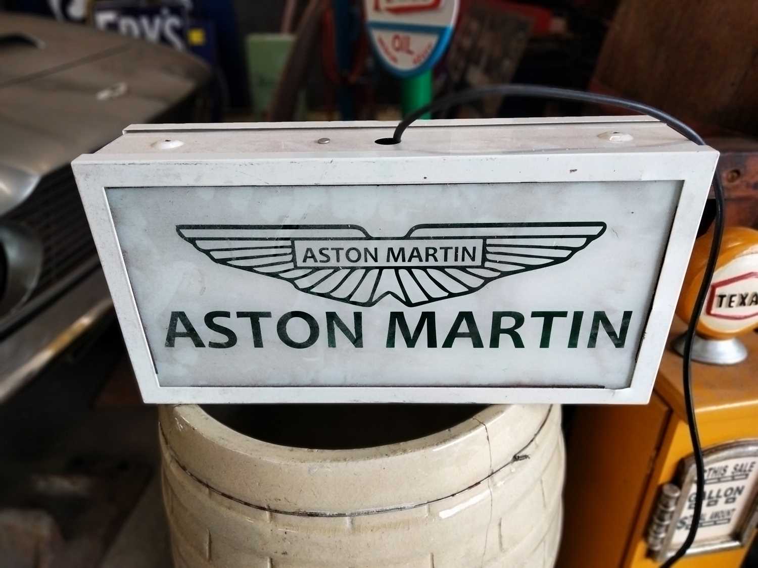 Lot 519 - SMALL ILLUMINATED ASTON MARTIN SIGN