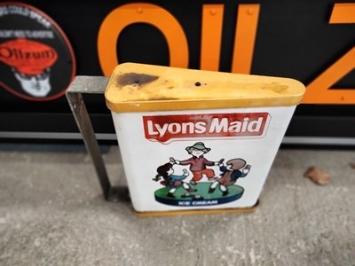 Lot 527 - WALL MOUNTED LYONS MAID ICE CREAM SIGN