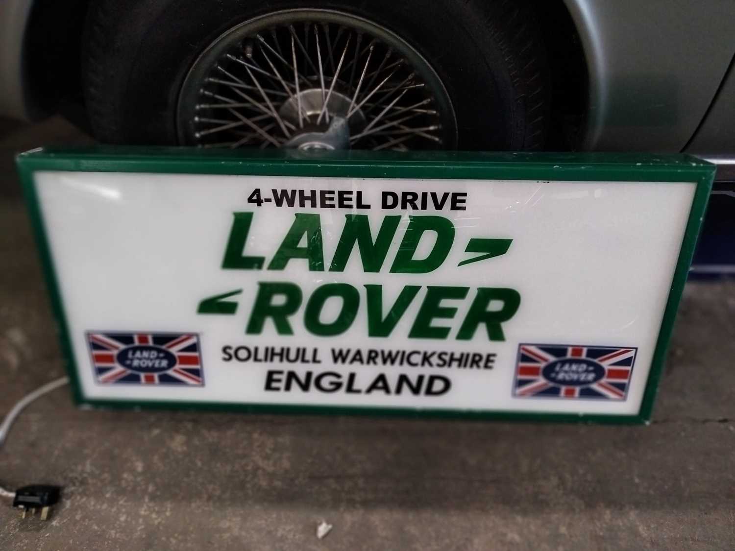 Lot 533 - ILLUMINATED LAND ROVER SIGN