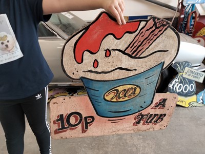 Lot 620 - 10P A TUB SIGN