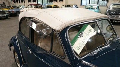 Lot 585 - 1952 MORRIS MINOR