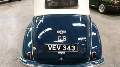 Lot 585 - 1952 MORRIS MINOR