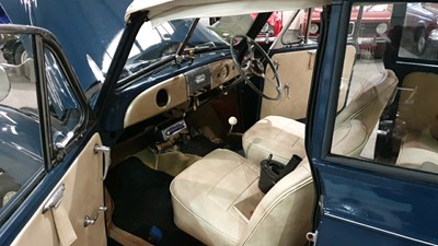 Lot 585 - 1952 MORRIS MINOR