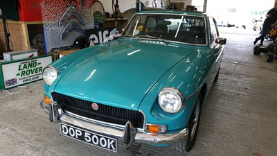 Lot 589 - 1972 MG B GT