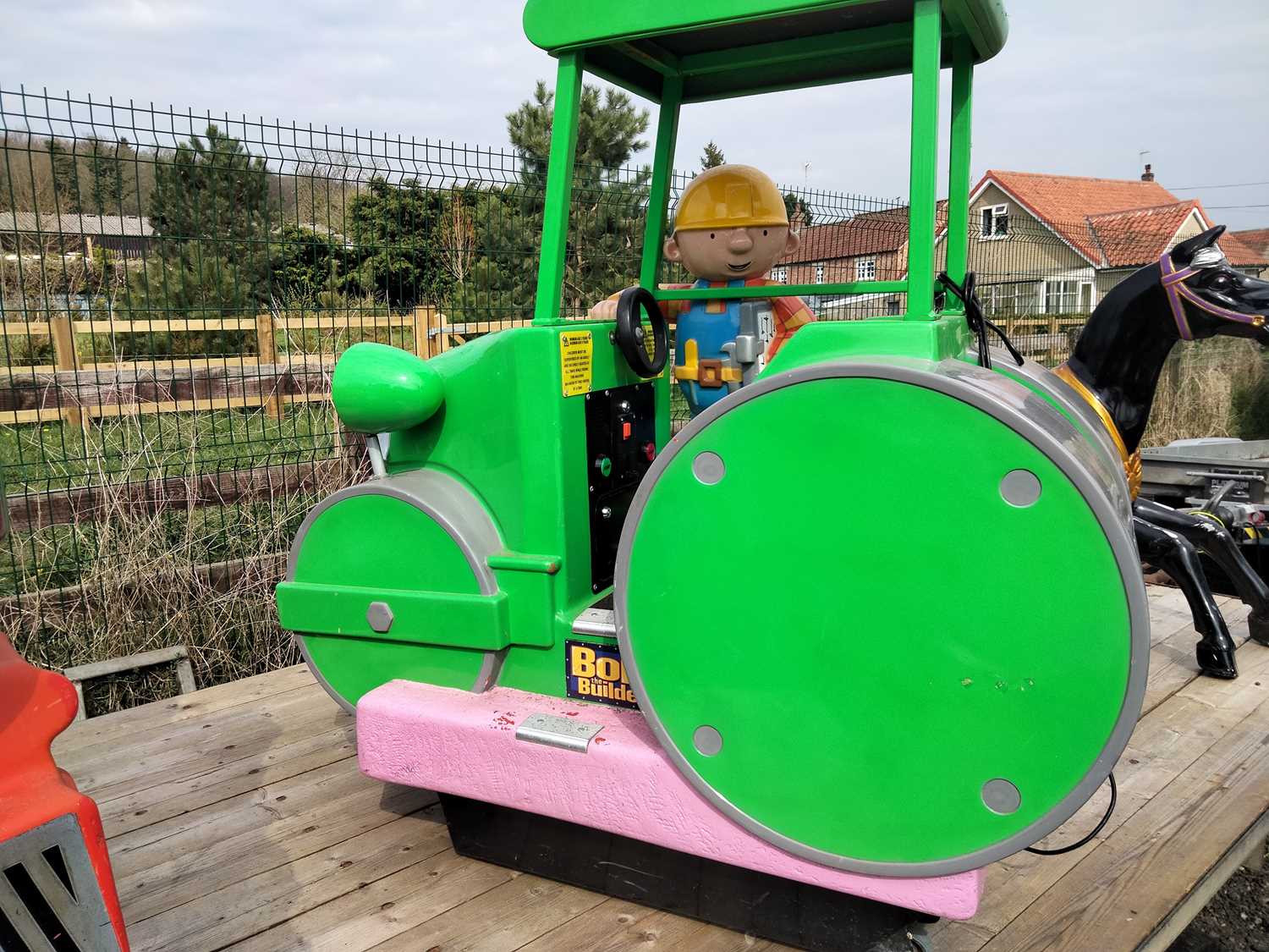 Lot 13 - BOB THE BUILDER COIN RIDE