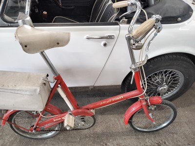 Lot 638 - SMALL CHILDS BIKE