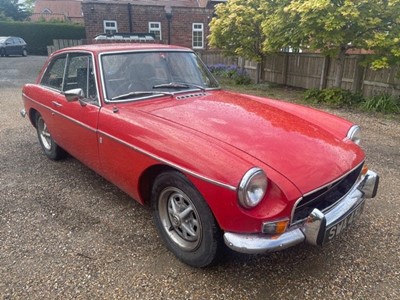 Lot 492 - 1972 MG B GT