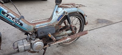 Lot 303 - PUCH MOPED/MOBYLETTE