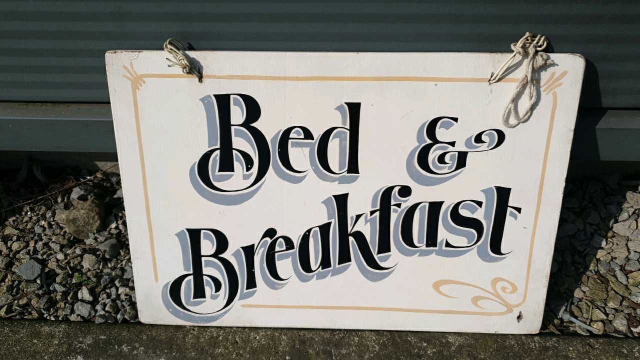 Click for high resolution Lot 146 - BED & BREAKFAST SIGN