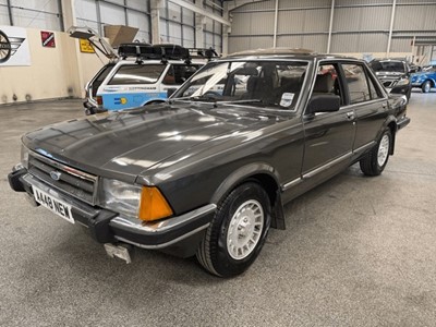 Lot 524 - 1983 FORD GRANADA GHIA