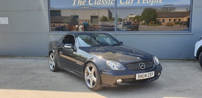 Lot 531 - 2004 MERCEDES SLK 200 KOMPRESSOR AUTO