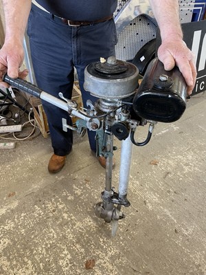 Lot 529 - SEAGULL CLIP ON ENGINE