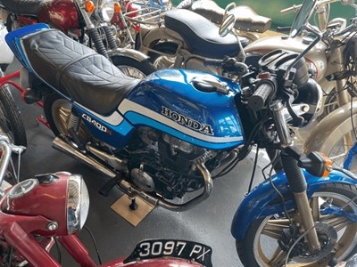 Lot 72 - 1984 HONDA CB400NC