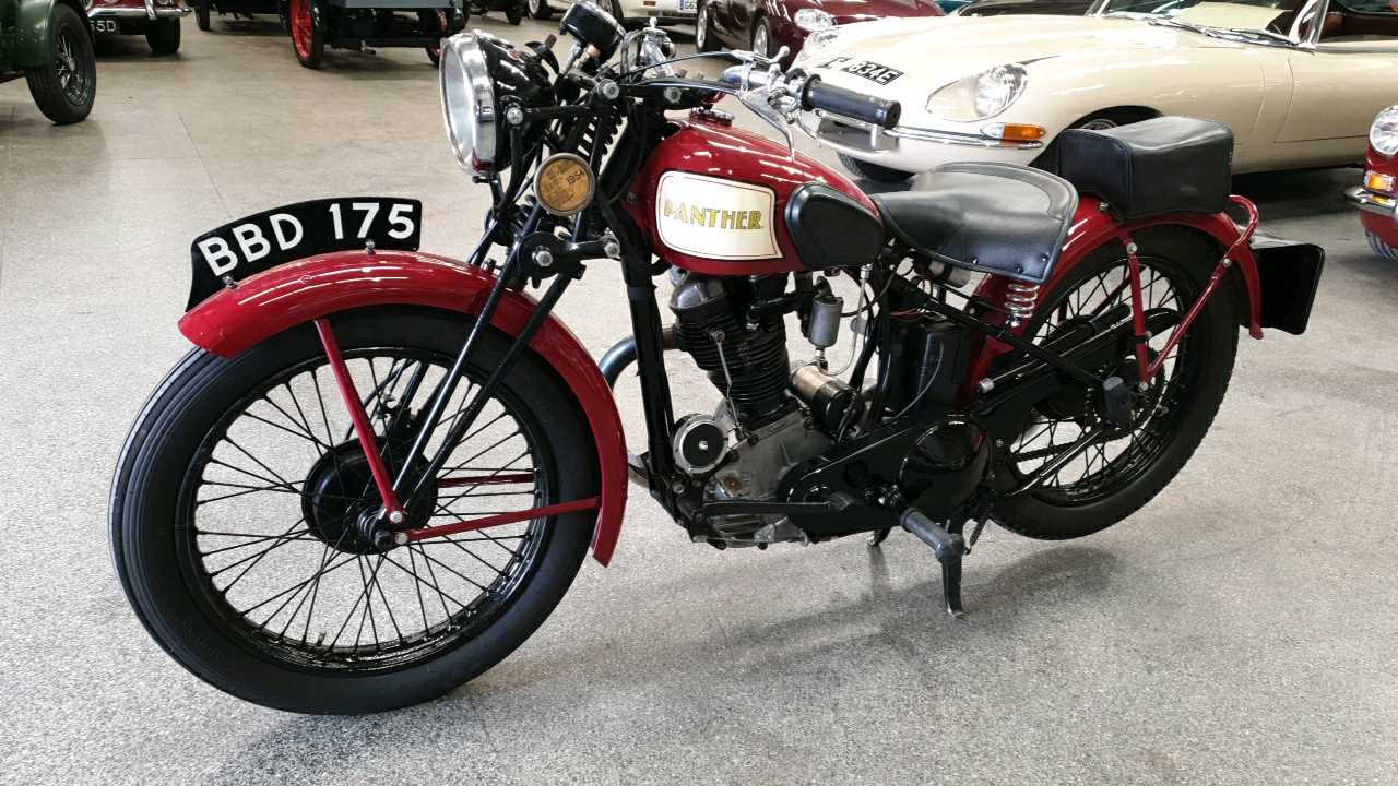 Lot 437 - 1939 PANTHER