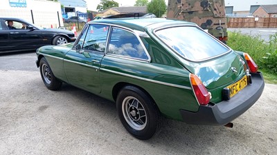 Lot 472 - 1977 MG B GT SPORTS