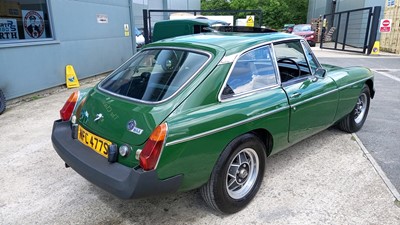 Lot 472 - 1977 MG B GT SPORTS