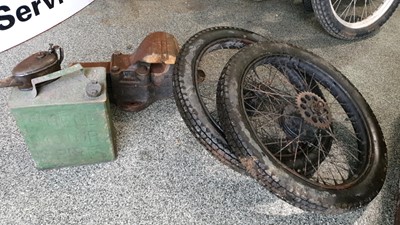 Lot 381 - 2 WHEELS, CAN & VICE