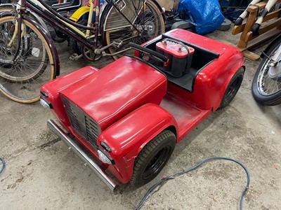 Lot 459 - BATTERY POWERED CHILDS CAR