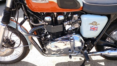 Lot 515 - 2009 TRIUMPH T100 BONNEVILLE