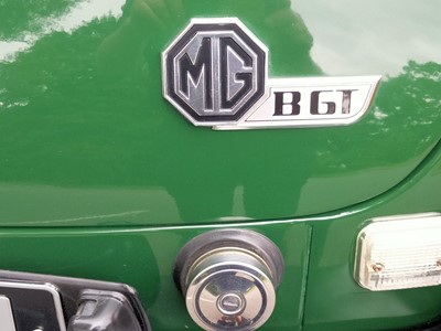 Lot 5 - 1980 MG B GT