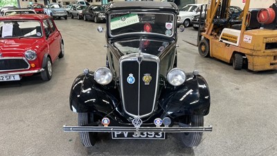 Lot 579 - 1936 MORRIS 8  SALOON