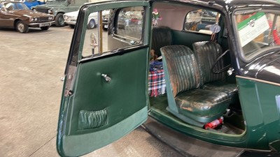 Lot 579 - 1936 MORRIS 8  SALOON
