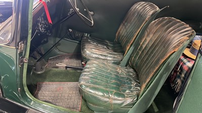 Lot 579 - 1936 MORRIS 8  SALOON