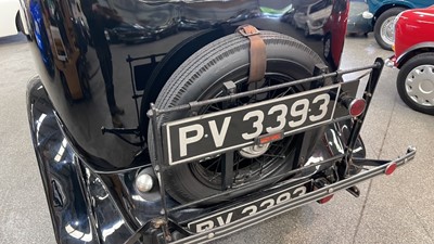 Lot 579 - 1936 MORRIS 8  SALOON