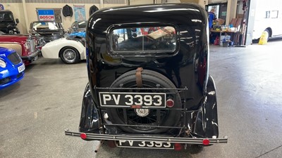 Lot 579 - 1936 MORRIS 8  SALOON