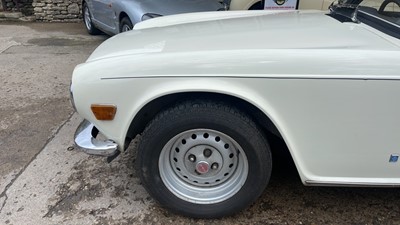 Lot 280 - 1973 TRIUMPH TR6