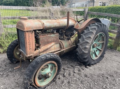 Lot 113 - 1940S FORDSON TRACTOR E27N