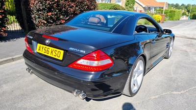 Lot 398 - 2006 MERCEDES SL500 AUTO