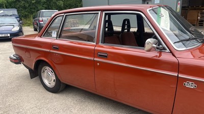 Lot 420 - 1977 VOLVO 244 DL