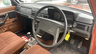 Lot 420 - 1977 VOLVO 244 DL