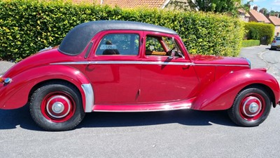 Lot 422 - 1955 RILEY RME 1.5 LITRE