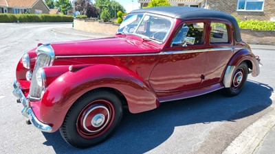 Lot 422 - 1955 RILEY RME 1.5 LITRE