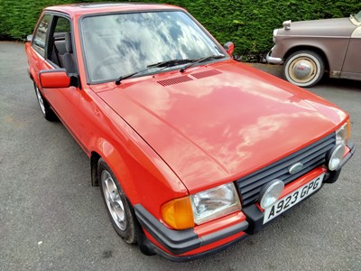 Lot 325 - 1984 FORD ESCORT XR3i