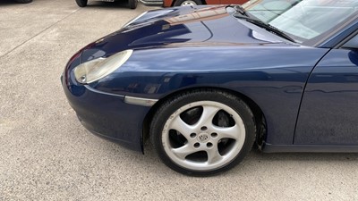 Lot 534 - 1999 PORSCHE 911 CARRERA TIPTRONIC S
