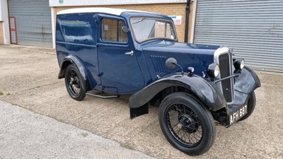 Lot 548 - 1936 MORRIS 8 VAN