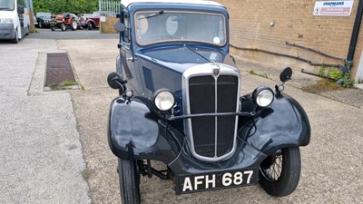 Lot 548 - 1936 MORRIS 8 VAN