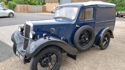 Lot 548 - 1936 MORRIS 8 VAN