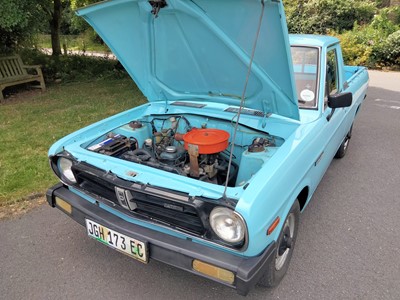 Lot 572 - 1983 DATSUN 1400 PICKUP