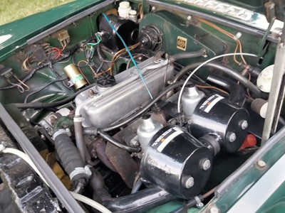 Lot 584 - 1975 MG B GT JUBILEE