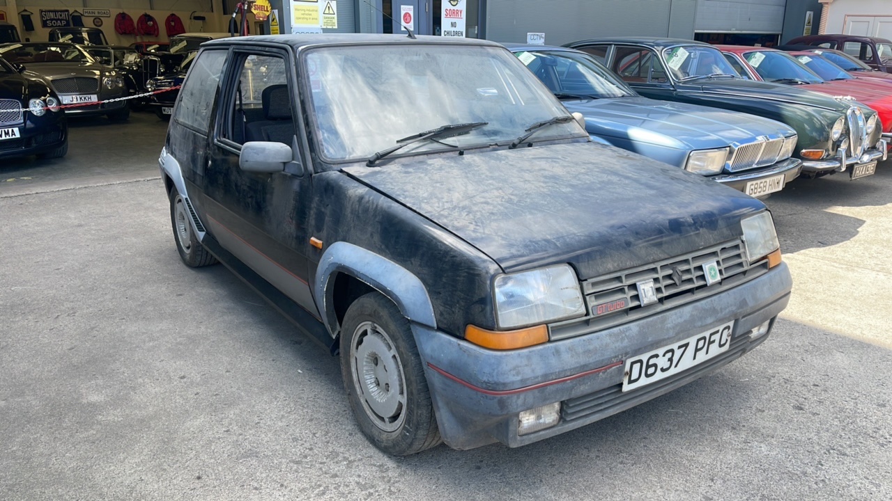 RESTAURATION Renault 5 GT TURBO Ph 1 de 1987 - Driving Experience